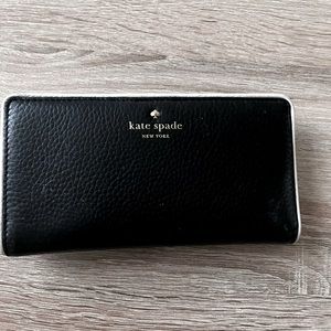 Black Kate Spade wallet